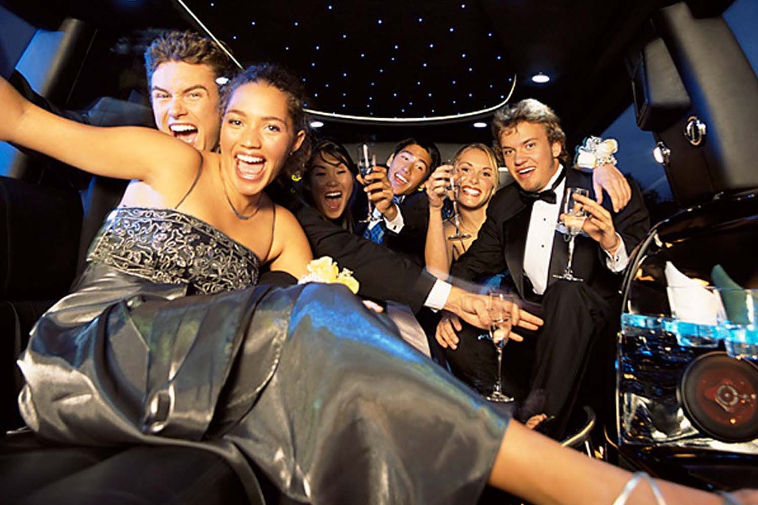 Prom Transpotation Midwest Coach Limo | Prom Transportation